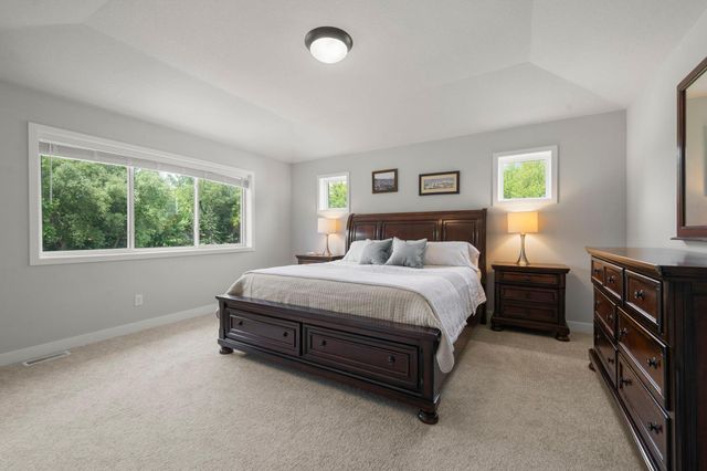 17580 Jett Circle SE, Prior Lake, MN 55372