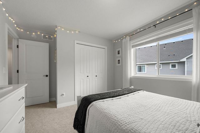 17580 Jett Circle SE, Prior Lake, MN 55372