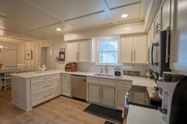 1423 Sparta Pike, Lebanon, TN 37090