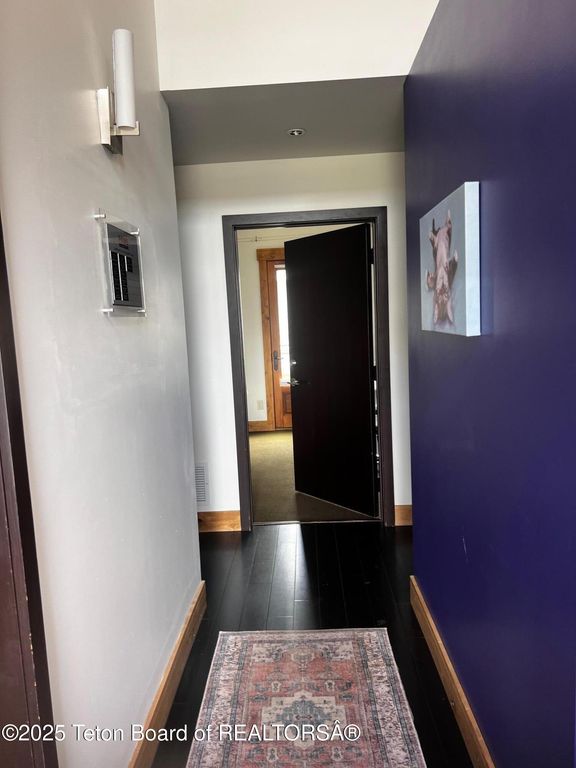 320 E BROADWAY Avenue, Jackson, WY 83001 photo 26