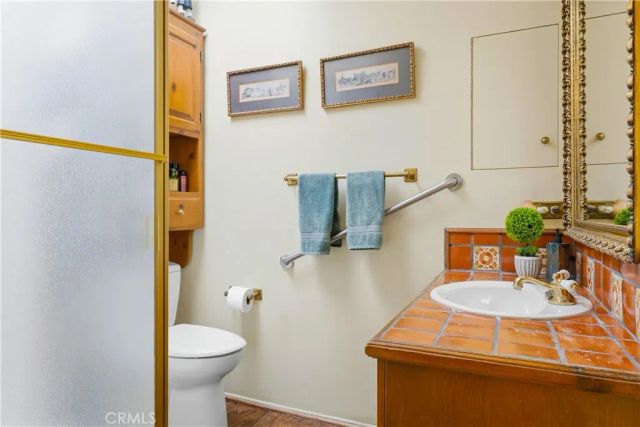 215 Ocean View, Newport Beach, CA 92663