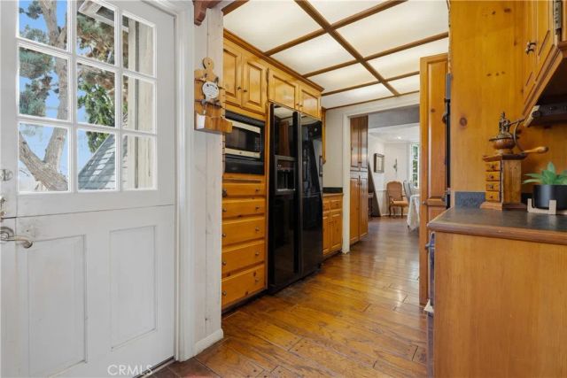 215 Ocean View, Newport Beach, CA 92663