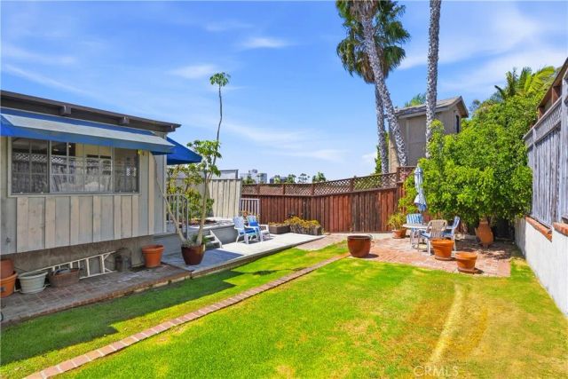 215 Ocean View, Newport Beach, CA 92663