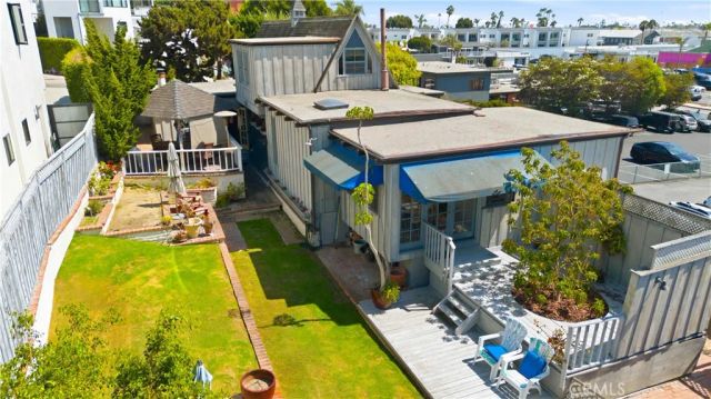 215 Ocean View, Newport Beach, CA 92663