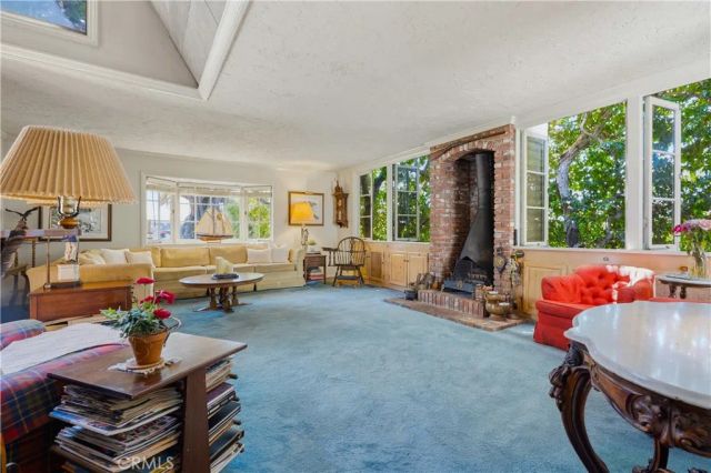 215 Ocean View, Newport Beach, CA 92663