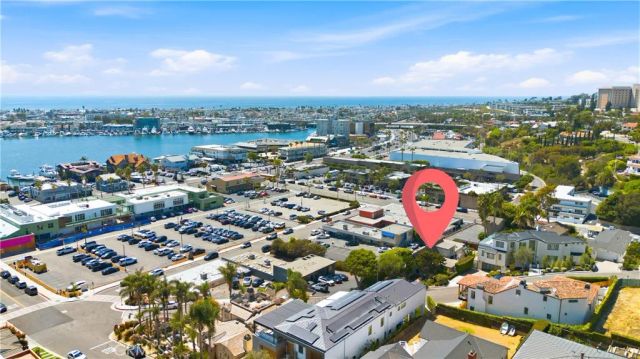 215 Ocean View, Newport Beach, CA 92663