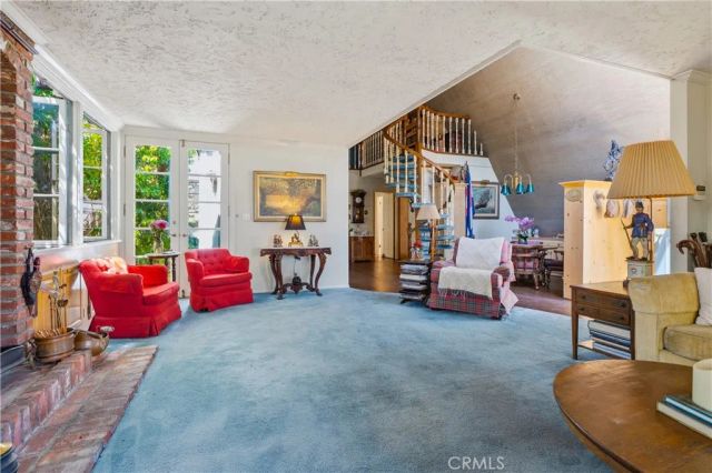 215 Ocean View, Newport Beach, CA 92663