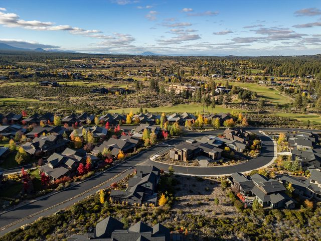 61354 Lost Hollow Loop, Bend, OR 97702