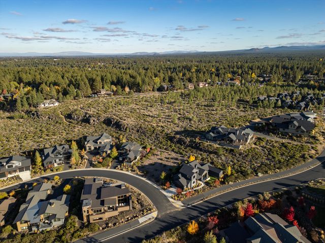61354 Lost Hollow Loop, Bend, OR 97702
