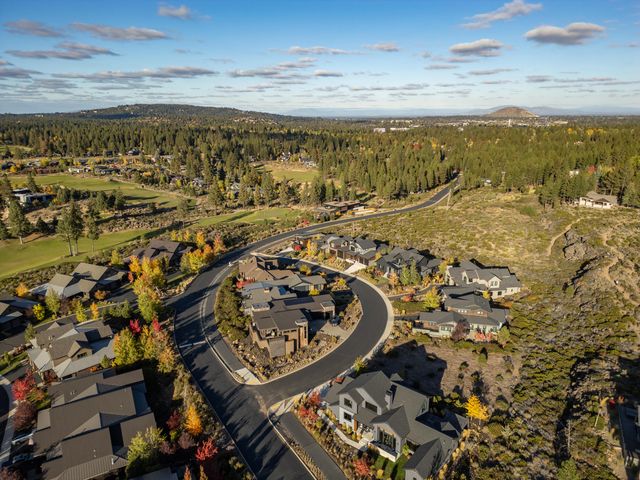 61354 Lost Hollow Loop, Bend, OR 97702