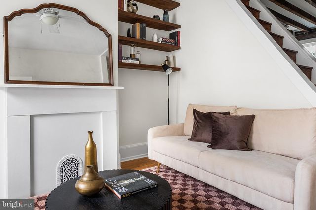 1339 E EYRE ST, Philadelphia, PA 19125