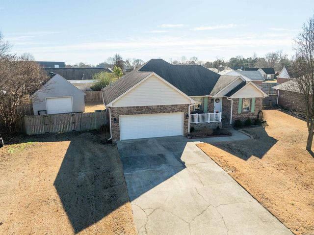 318 N Sawmill Road, Searcy, AR 72143