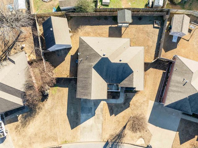 318 N Sawmill Road, Searcy, AR 72143