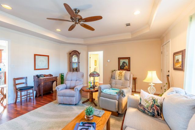 318 N Sawmill Road, Searcy, AR 72143