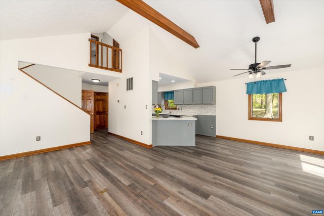 4 NUTWOOD CIR, Palmyra, VA 22963