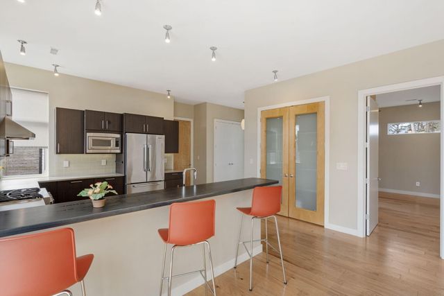 2241 BLUFF BLVD, Columbia, MO 65201