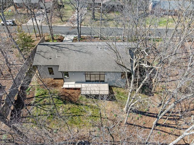 2241 BLUFF BLVD, Columbia, MO 65201