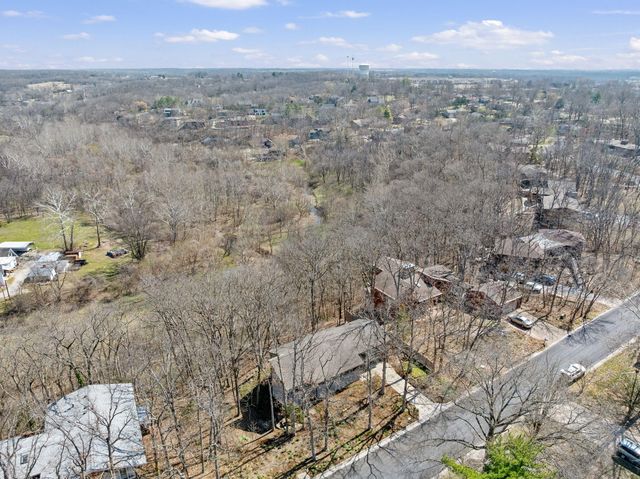 2241 BLUFF BLVD, Columbia, MO 65201