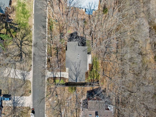 2241 BLUFF BLVD, Columbia, MO 65201