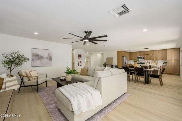 1112 E Westchester Drive, Tempe, AZ 85283