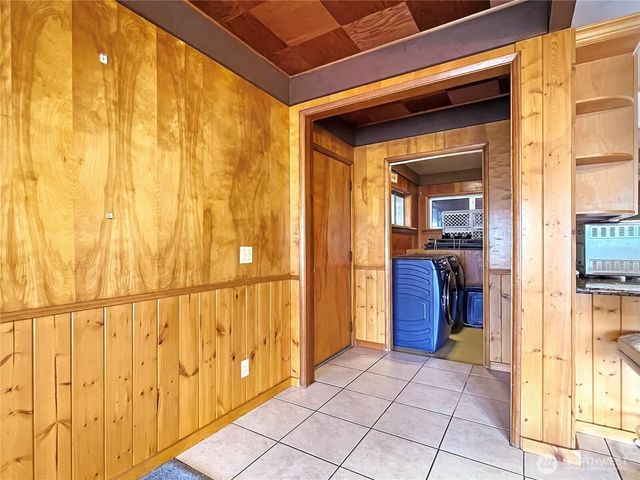 26141 N Hwy 101, Hoodsport, WA 98548