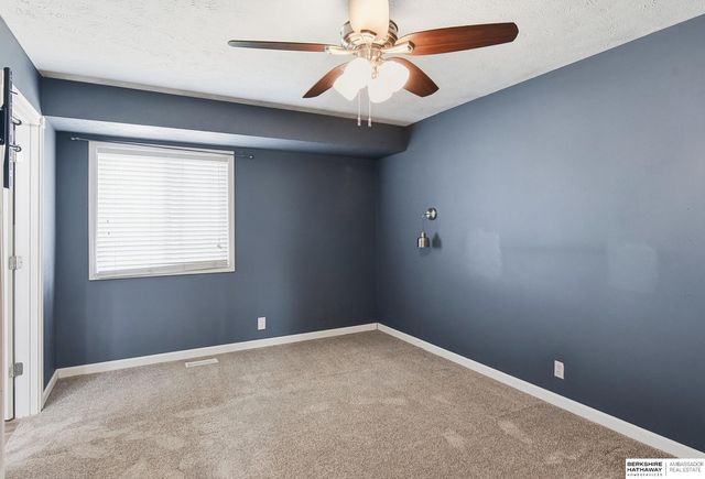 6224 S 109th Street, Omaha, NE 68137