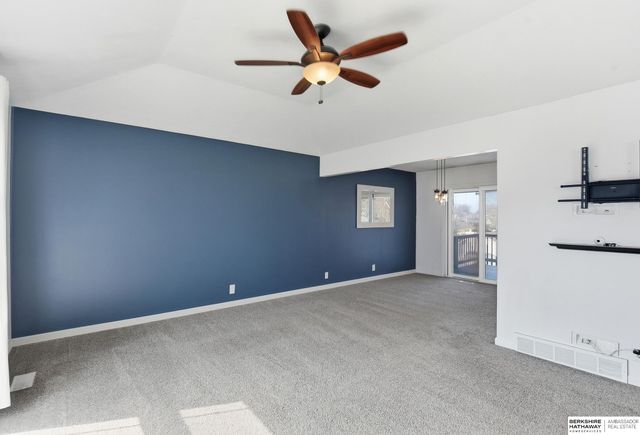 6224 S 109th Street, Omaha, NE 68137