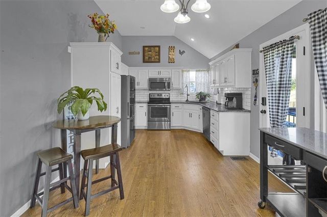 908 N Birch Street, Kearney, MO 64060