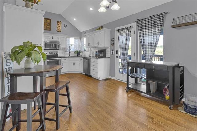 908 N Birch Street, Kearney, MO 64060
