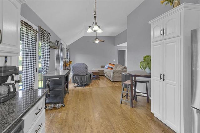 908 N Birch Street, Kearney, MO 64060