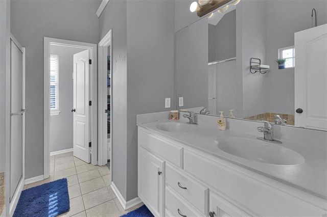 908 N Birch Street, Kearney, MO 64060