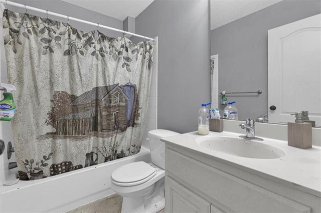 908 N Birch Street, Kearney, MO 64060