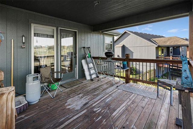 908 N Birch Street, Kearney, MO 64060