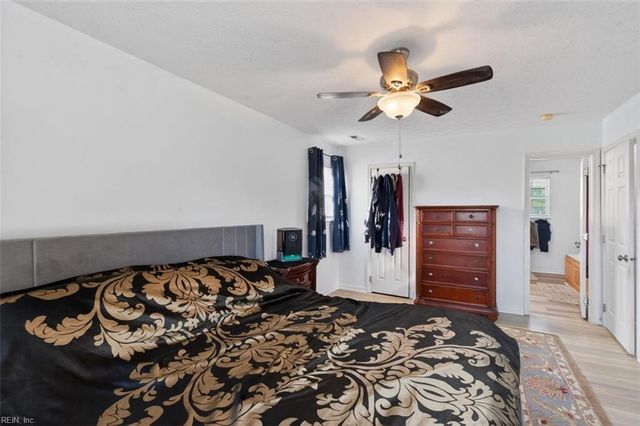 2 Kaitlyn CIR, Hampton, VA 23666