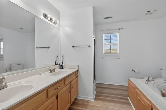 2 Kaitlyn CIR, Hampton, VA 23666