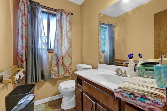 5025 Stoney Point Circle, Stone Mountain, GA 30088