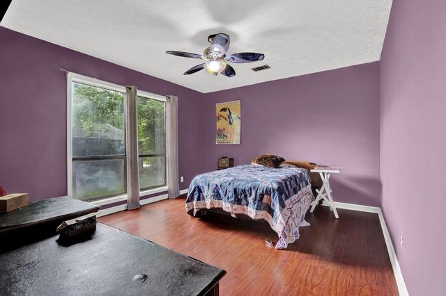5025 Stoney Point Circle, Stone Mountain, GA 30088