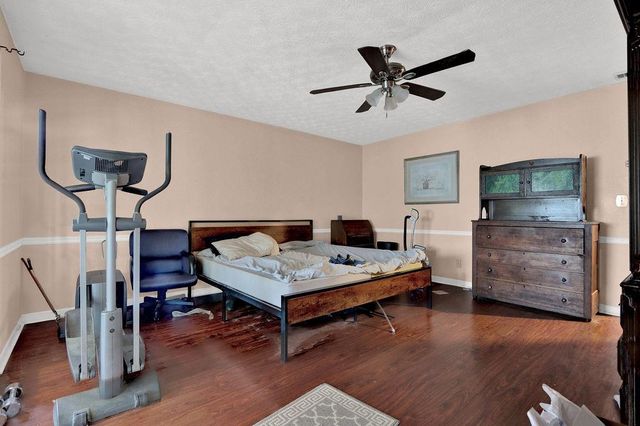 5025 Stoney Point Circle, Stone Mountain, GA 30088