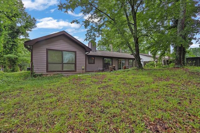 5025 Stoney Point Circle, Stone Mountain, GA 30088