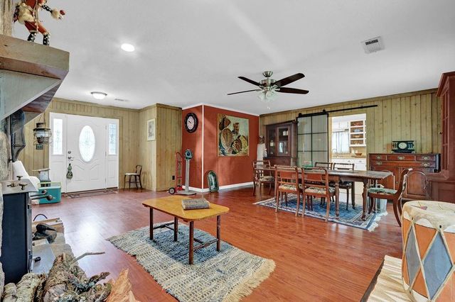 5025 Stoney Point Circle, Stone Mountain, GA 30088