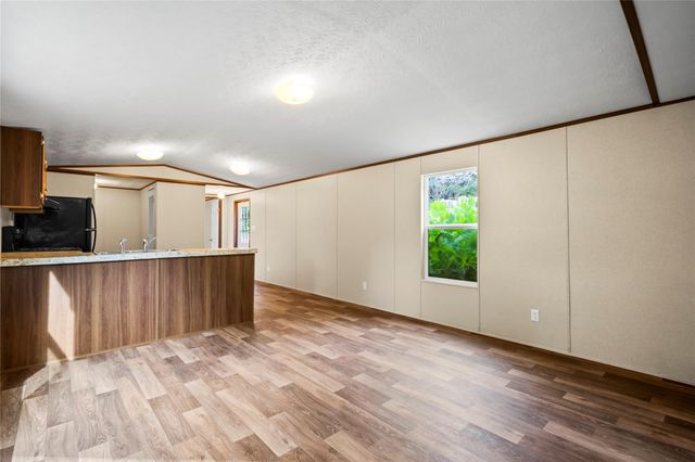 202 S Trice Street 2, Willis, TX 77378