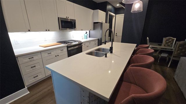 1222 Mcneil Street, Houston, TX 77009