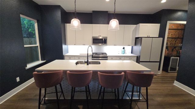 1222 Mcneil Street, Houston, TX 77009