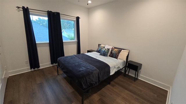1222 Mcneil Street, Houston, TX 77009