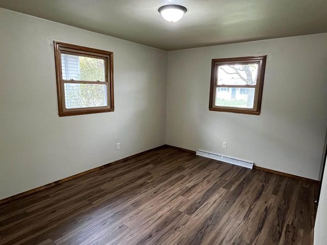 512 JEFFERY STREET, Combined Locks, WI 54113