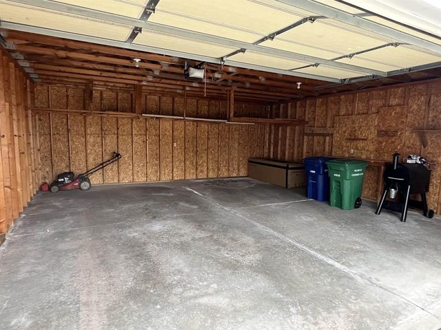 512 JEFFERY STREET, Combined Locks, WI 54113