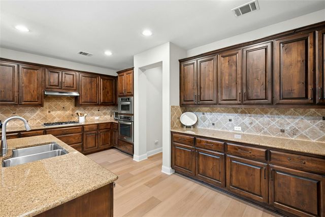 1313 Nova CT, Austin, TX 78732