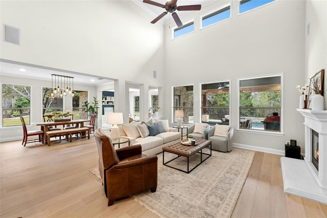 1313 Nova CT, Austin, TX 78732