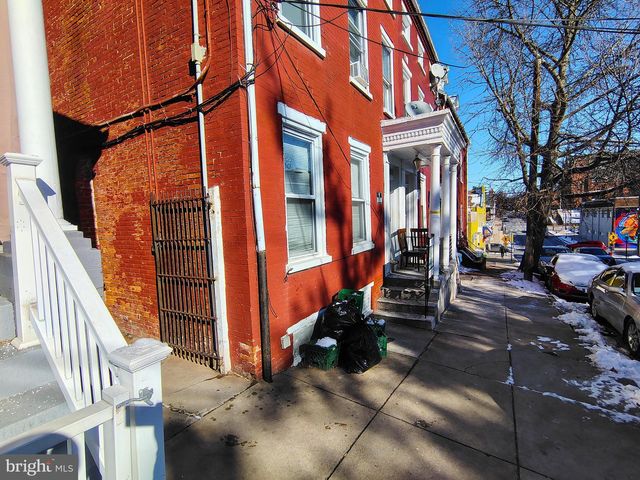 215 W VINE ST, Lancaster, PA 17603