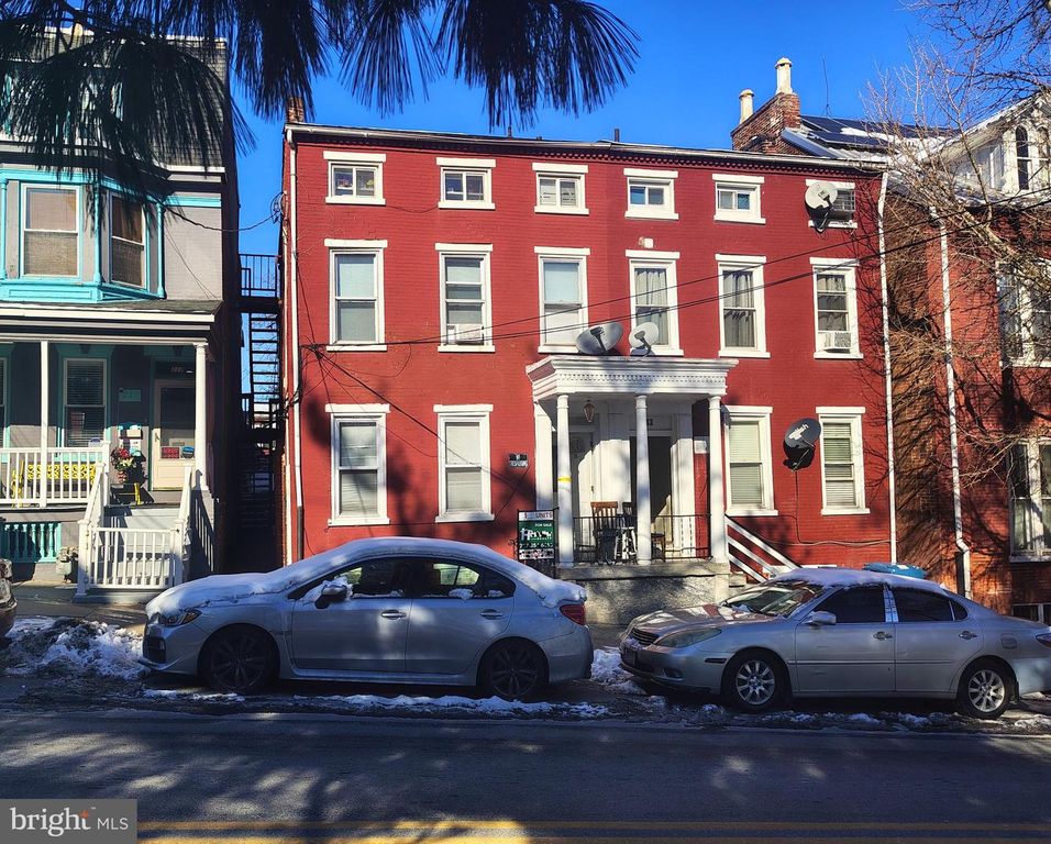 215 W VINE ST, Lancaster, PA 17603